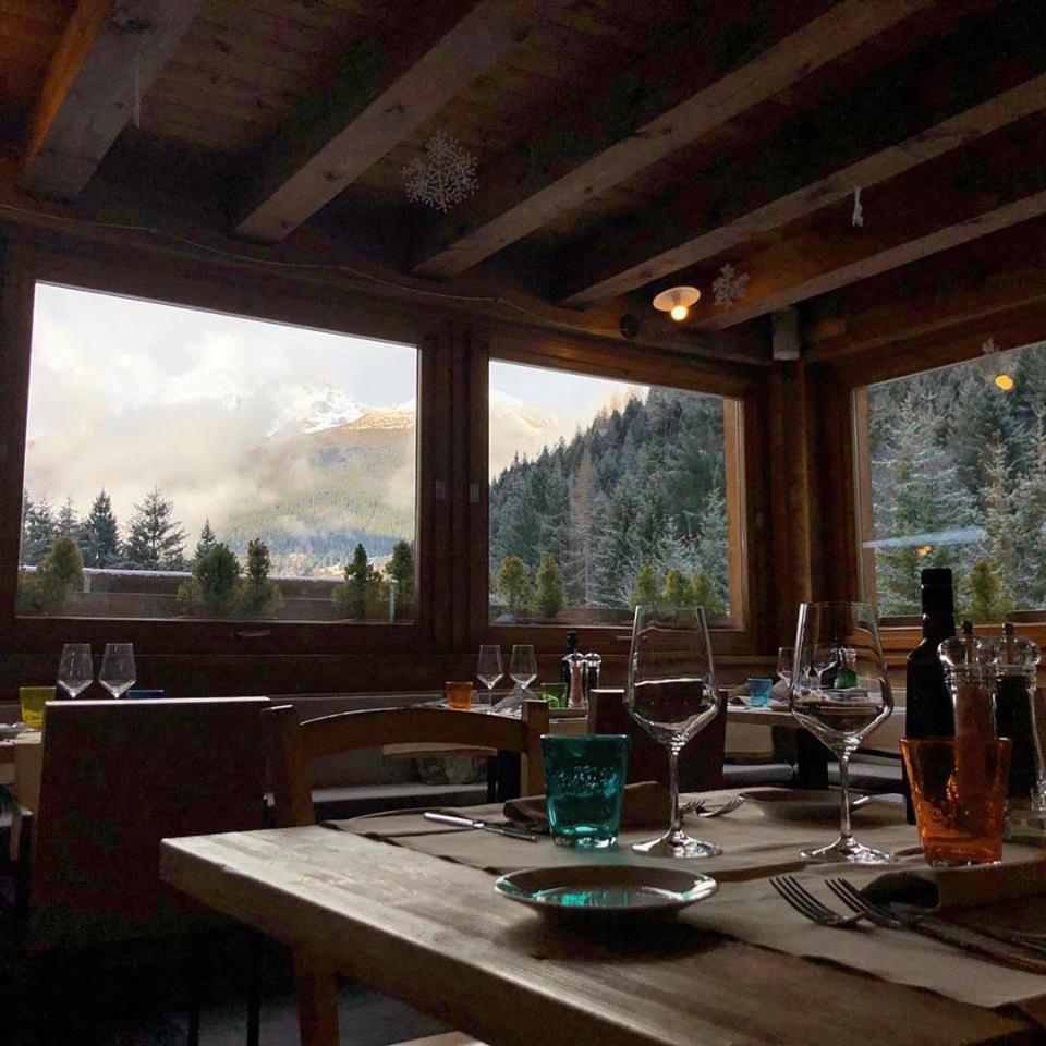 La Tana dell'orso Hotel&SPA Ponte Di Legno Esterno foto